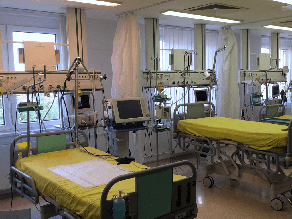 Novaerus plazmatechnológiás légtisztító a mosonmagyaróvári Karolina Kórház és Rendelőintézet intenzív osztályán
